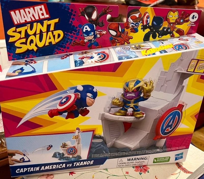 Marvel Stunt Squad Captain America vs Thanos Playset Figures Age 4+ Boxed