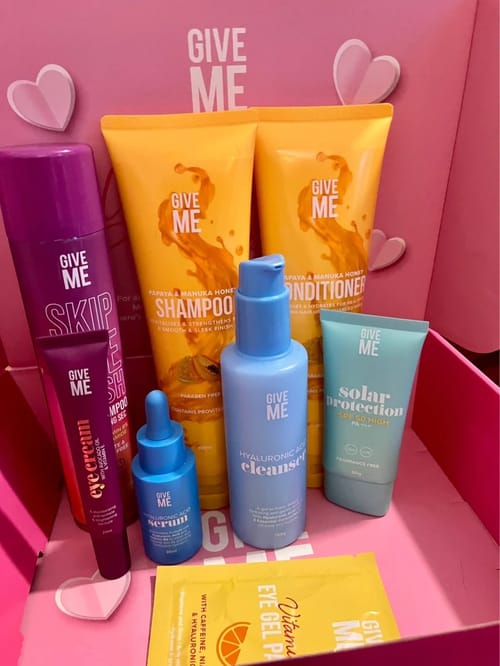 Give me cosmetics bundle - 8 products Skincare Set Serum - New